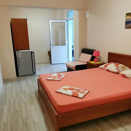 Apartment Стая За Гости Pomorie